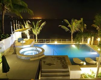 Icove Beach Hotel - Olongapo - Piscine
