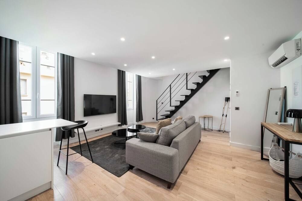 Charming apartment for 4 people - Forville Market - كان - غرفة معيشة