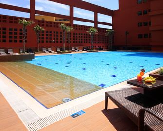 Jeju Booyoung Hotel - Seogwipo - Pool