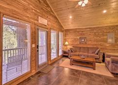 Heber Springs Cabin with Deck and River Views! - Heber Springs - Living room