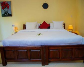 Helens Luxury Resort - Karatu - Bedroom