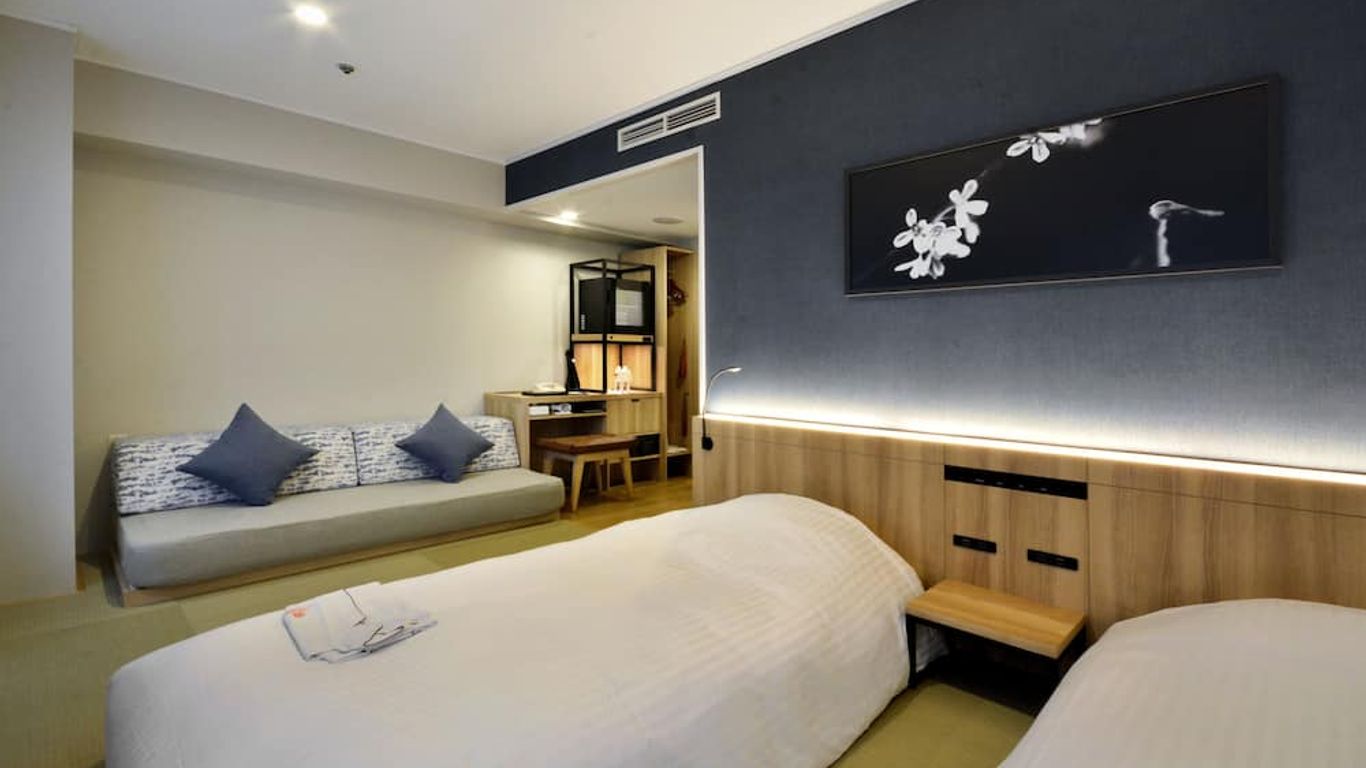 Premier Hotel Cabin Shinjuku