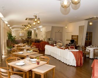 Hotel Rainha D. Amélia, Arts & Leisure - Castelo Branco - Restaurant