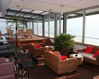 Hotel Jona - Подстрана