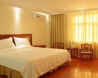 Greentree Inn Heze Mudan Road Bus Terminal Station Express Hotel - Heze
