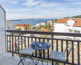 Apartmani Ivanovic - Hvar - Balkon