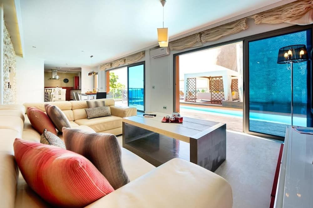 Las Villas de Amadores