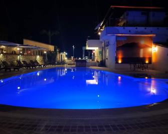 Hotel Letoon - Fethiye - Pool