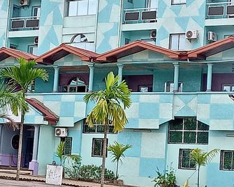Hôtel le monarque palace - Yaoundé - Building