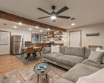 Rustic Charm - Owasso - Living room