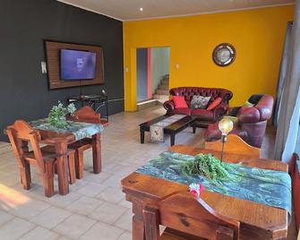 Bothabelo Bed and Breakfast - Phalaborwa - Dining room