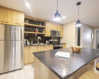 Studio le Court-toit - Rouyn-Noranda - Kitchen