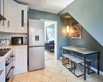 Host Stay Wellington Street - Ripon - Cozinha