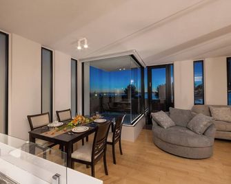 shironorakuen Villa Blanc F - Motobu - Essbereich