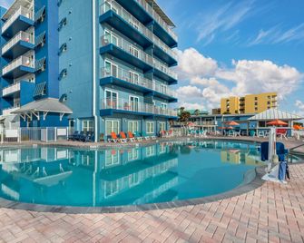 Coconut Palms Beach Resort II, an Ascend Collection Hotel - New Smyrna Beach - Piscina