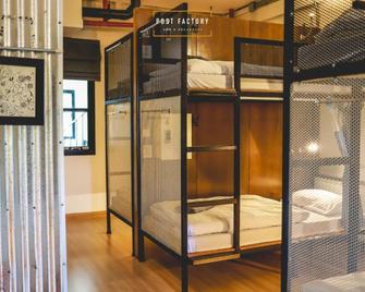 Post Factory Bed & Breakfast Hostel - Bangkok - Soverom