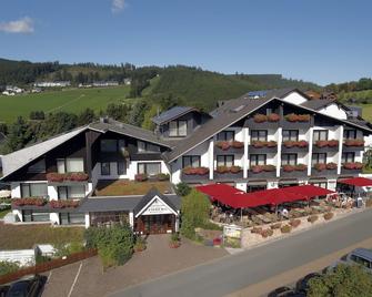 Sporthotel Zum Hohen Eimberg - Willingen - Gebouw