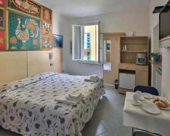 IL Boma B&b - Riomaggiore - Bedroom