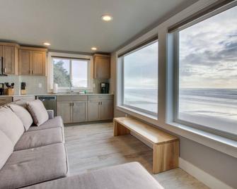 The Oceanside Inn - Tillamook - Sala de estar