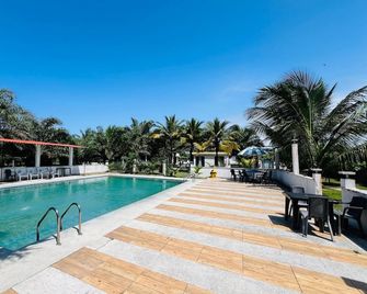 Cojimies - Apartment With Swimming Pool in Front of The Sea - Cojimíes - Piscina