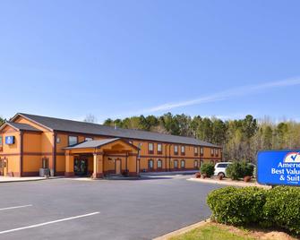 Americas Best Value Inn & Suites Albemarle - Albemarle - Gebäude