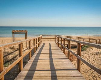 Beautiful Apartment In Santa Pola - Santa Pola - Spiaggia