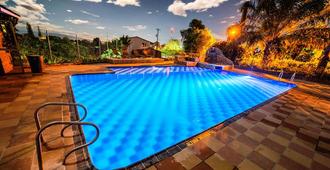拉斯帕爾馬斯生態酒店 - 亞美尼亞 - 游泳池