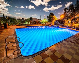 Eco Hotel Las Palmas - Ermenistan - Havuz