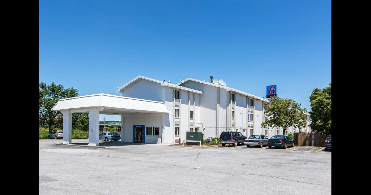 Motel 6 Council Bluffs $56 ($̶8̶1̶). Council Bluffs Hotel Deals