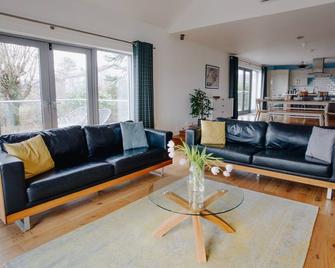 Carnanamish - Tobermory - Living room