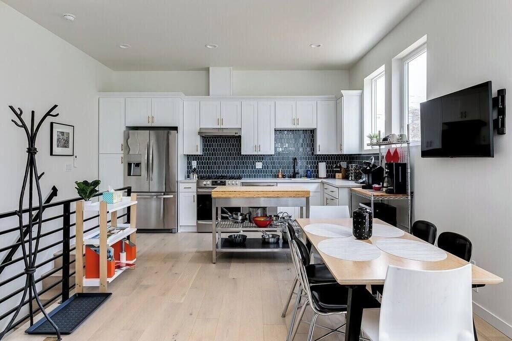 Downtown Ballard View Home Walk to Bars & Shops - סיאטל - מטבח