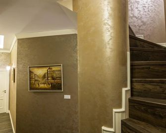 Boutique Guest House Coco - Plowdiw - Aufgang