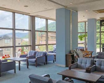 Nozawa Onsen Hotel - Nozawa Onsen - Лаунж