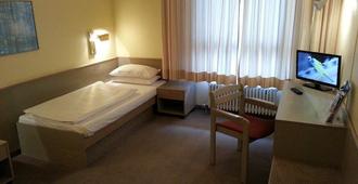 Hotel Baden-Baden - بادين-بادين - غرفة نوم