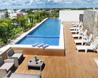 2BR With Rooftop Pool in Great Location! A\/c! - Playa del Carmen