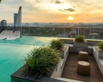 Viia Residences Kuala Lumpur, Five Sense - Kuala Lumpur - Piscina