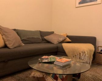 Park Slope One Bedroom - Brooklyn - Living room