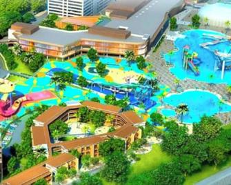 Luxury Jungle Suite @Attractions Park Beach Resort - Singapore