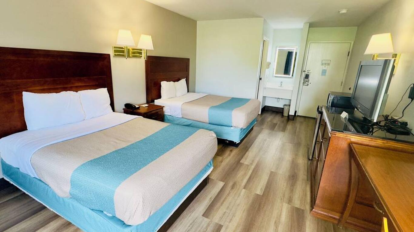 موتل 6 ماجرو، نيويورك - - كورتلاند