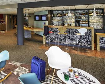 ibis Auray - Auray - Bar