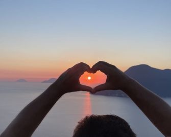 Hotel Villa Cute - Hvc - Lipari