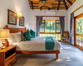 Kruger Park Lodge Unit No. 239 - Hazyview - Slaapkamer