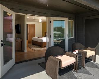 Murrieta Hot Springs Resort - Murrieta - Living room