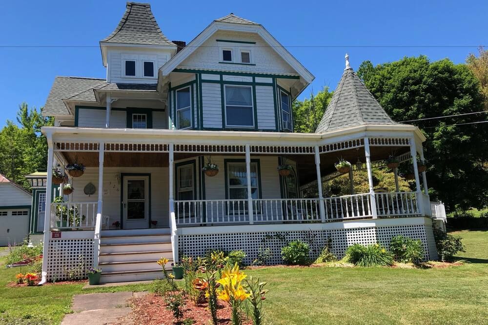 Antique Rose Inn Windham - Windham - Gebäude