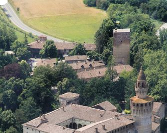 Hotel Residenza Torre di San Martino - Gazzola - Building