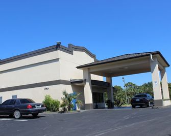 Riverfront Inn - Conway - Gebouw