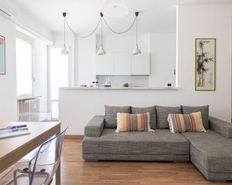 Italianway - Maffei 20 - Milan - Living room