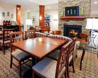 Near Unc Chapel Hill University + Duke Medical Center | Free Breakfast! - Durham - Restaurant