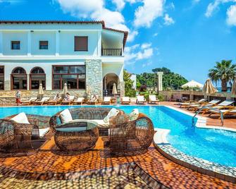 Xenios Possidi Paradise Hotel - Posidi - Pool