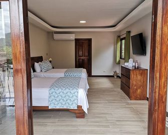 Hotel Amira - Samara - Спальня